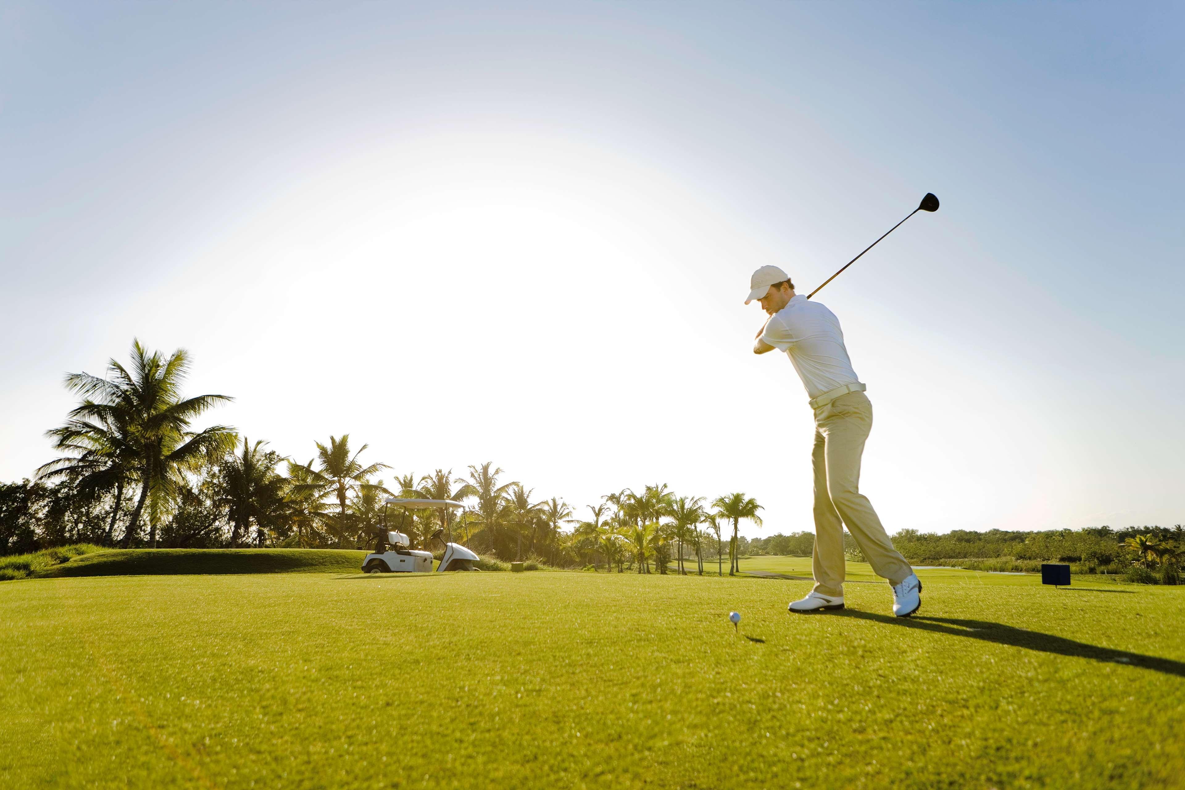 بارسيلو بافارو بيتش - للبالغين فقط وشامل كليًا بونتا كانا المظهر الخارجي الصورة Golf